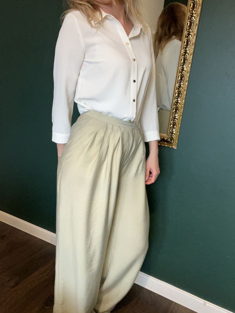Spodnie typu culotte rozm xs Stradivarius nowe