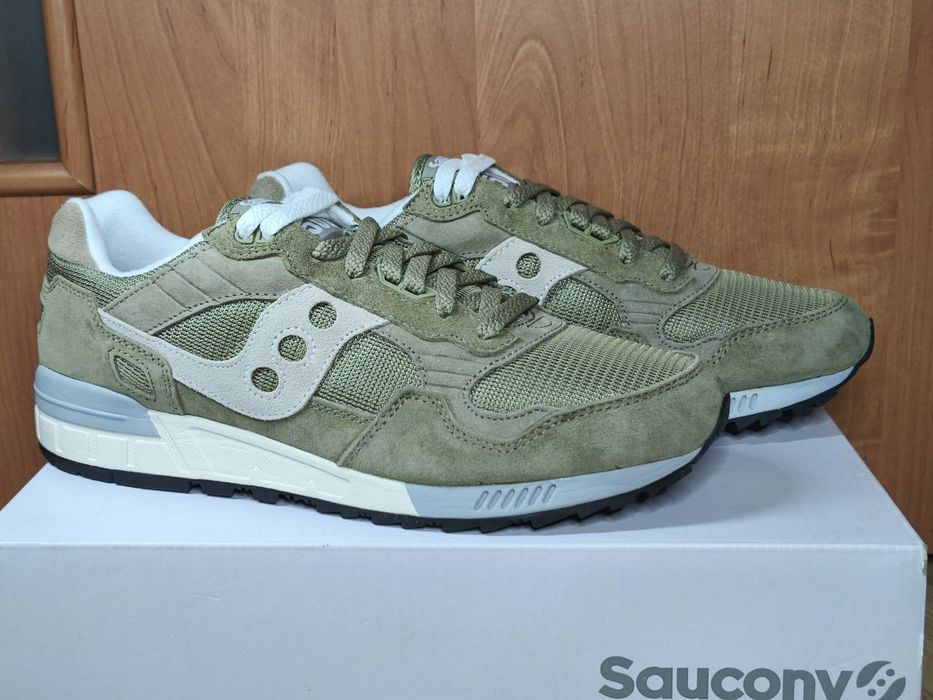 Оригінал. Нові кросівки Saucony Shadow 5000