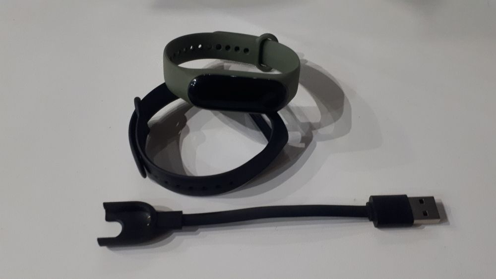 Смарт брослет фитнес брослет