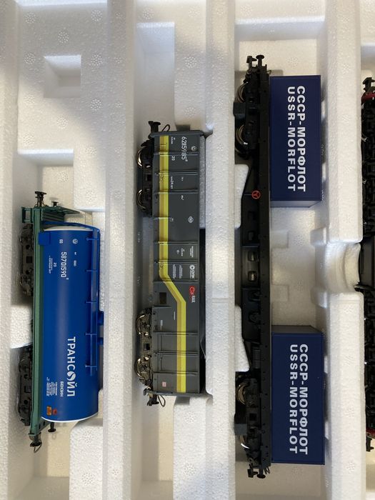 Вагоны грузовые 3 шт. СЖД. PIKO Железная дорога НО. Новый.