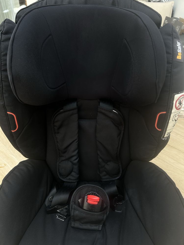 Cadeira Auto Contra a Marcha BeSafe Izi Kid x3 I-size