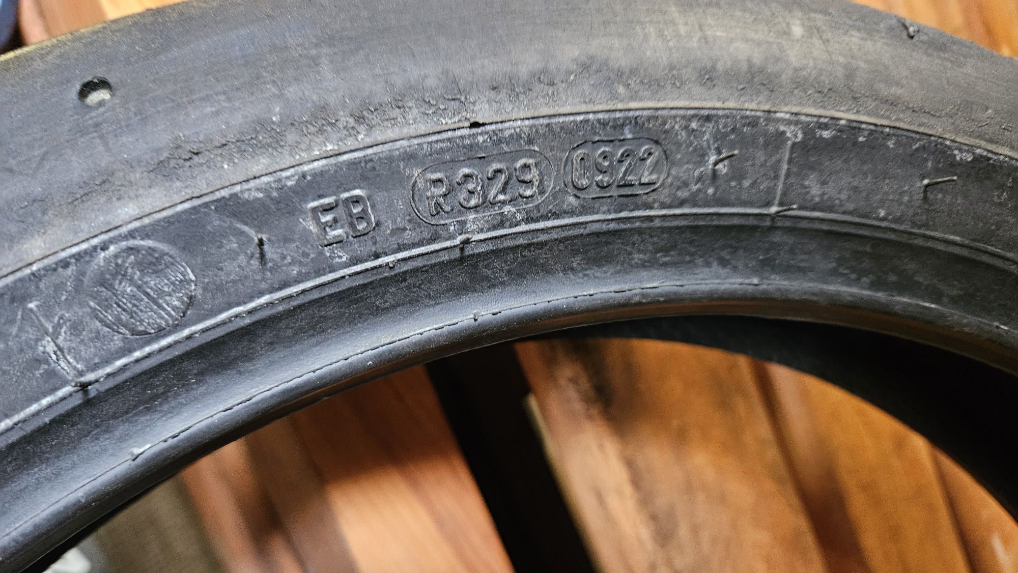 Opona  Pirelli 120/70/17