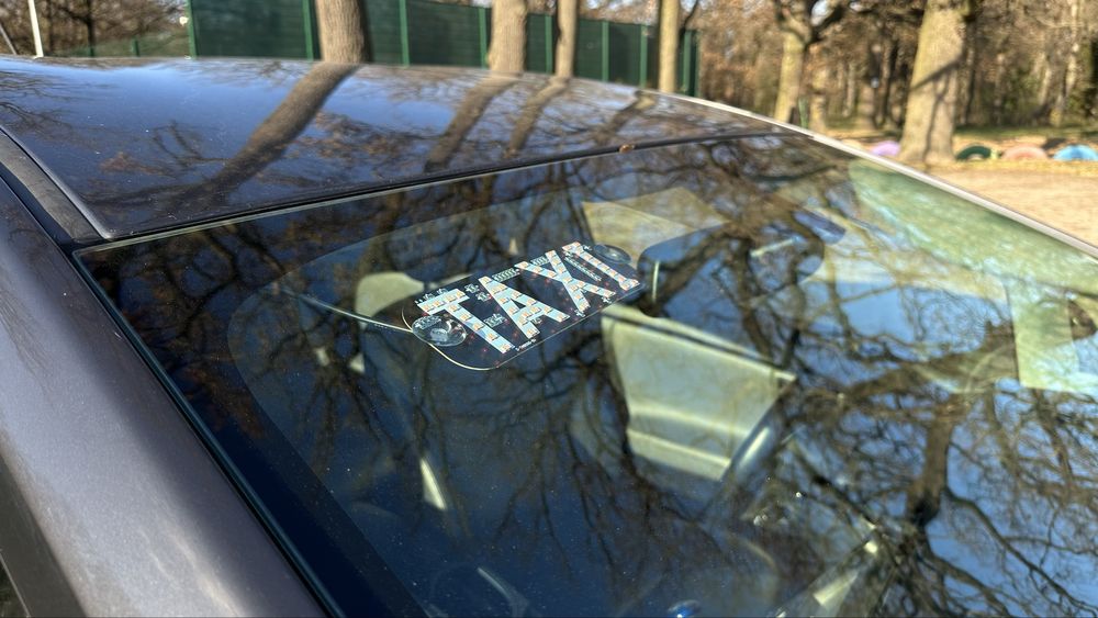 Оренда авто під ТАКСІ TOYOTA PRIUS