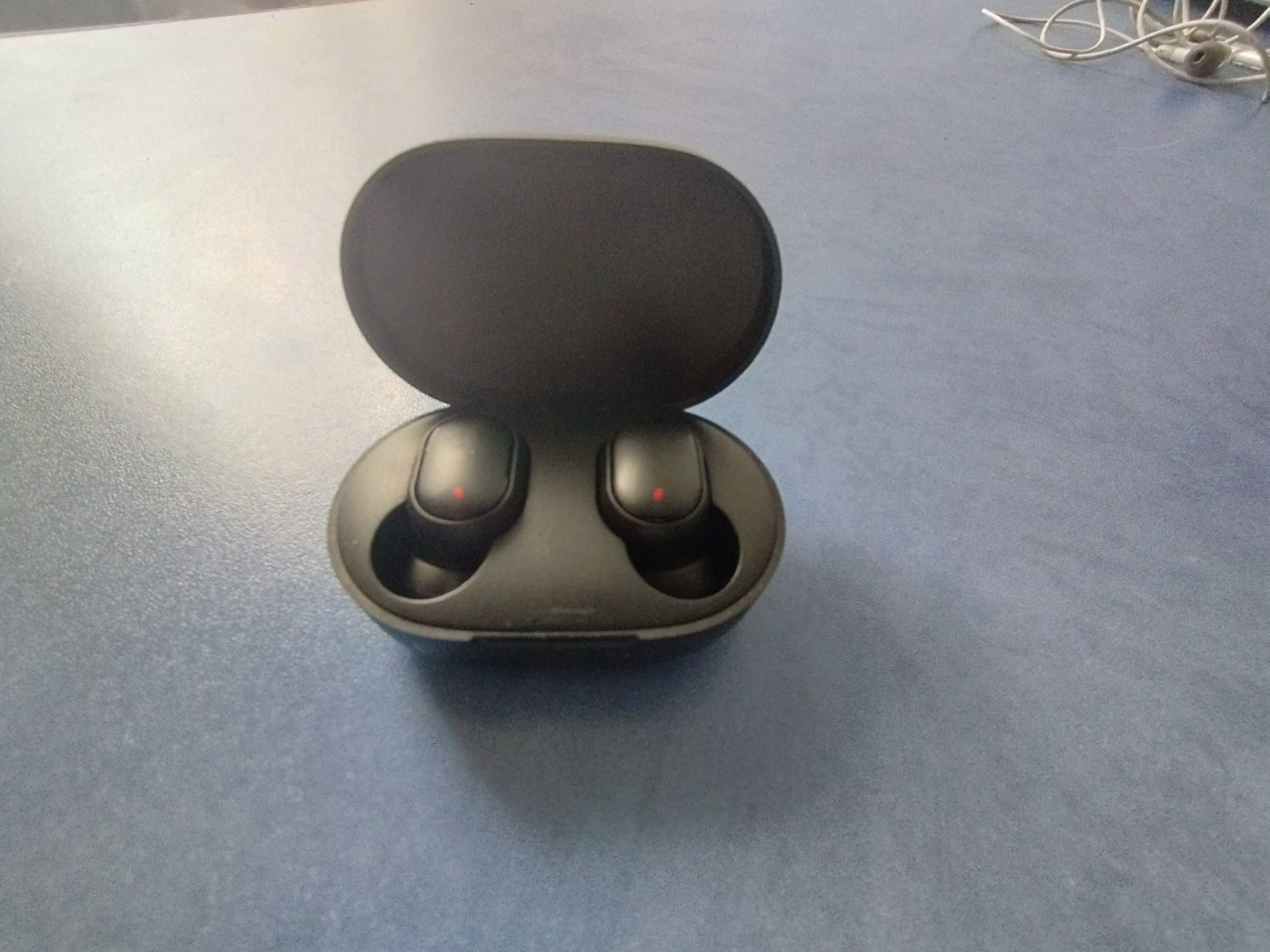 Mi True Wireless Earbuds Basic 2