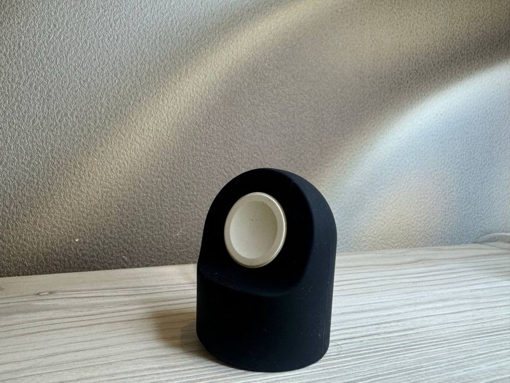 Підставка силіконова для Apple Watch Magnetic Charger док-станция