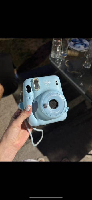 Полароїд Instax 11