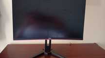 Monitor AOC curvo com colunas