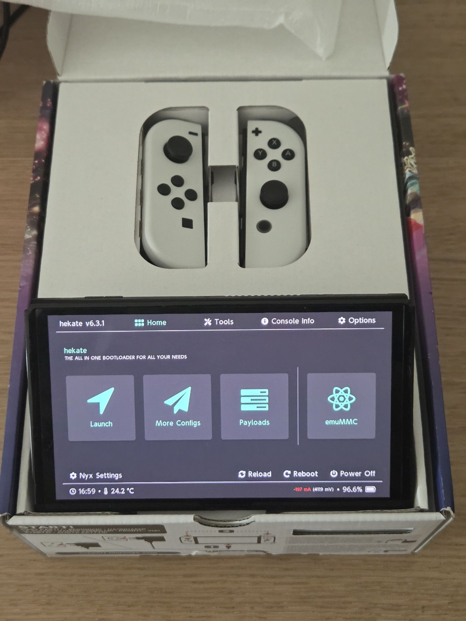 Nintendo Switch OLED desbloqueada cfw tinfoil Mod