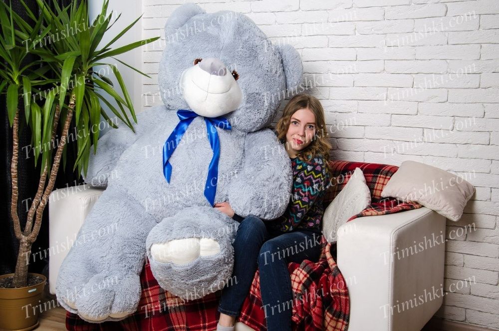 Великий плюшевий ведмедик. Ведмедик Ветлі 200см.