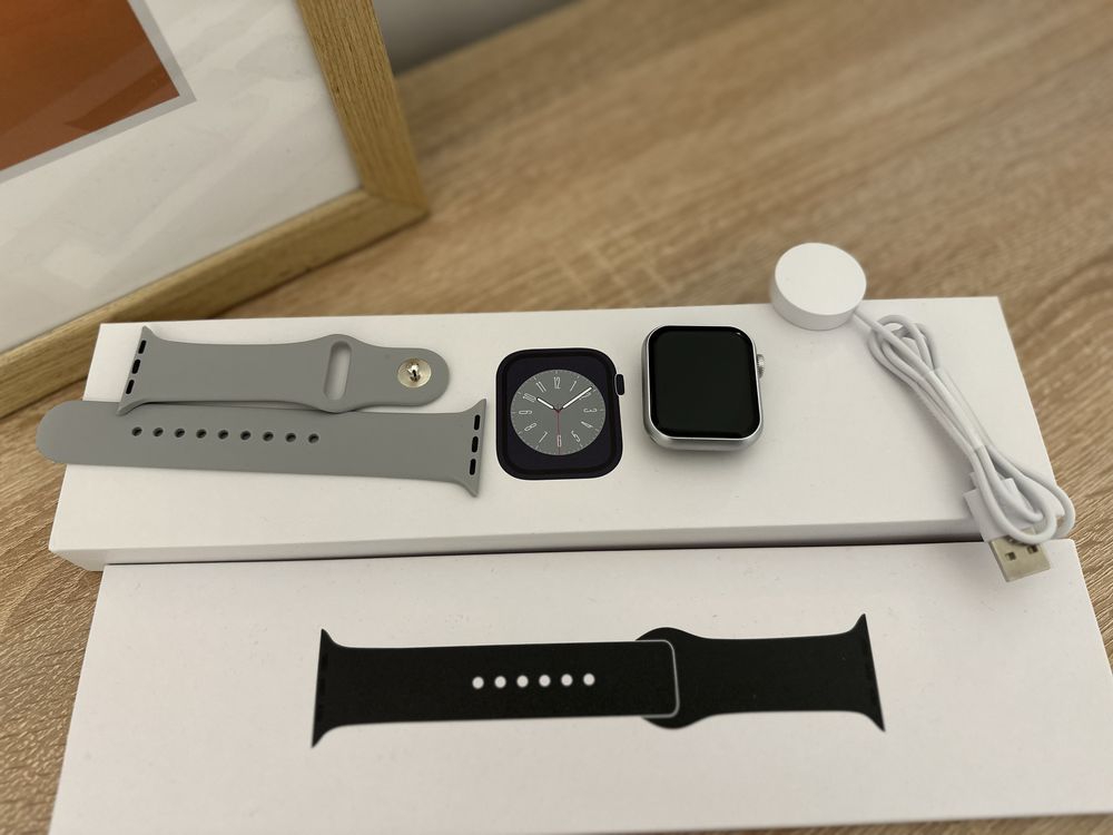 Apple Watch новий