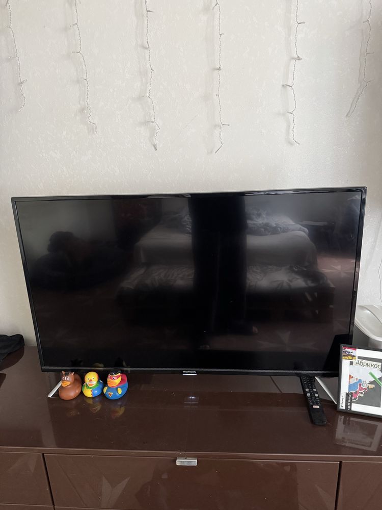 Thomson 43ue6400 43” smart tv android smarttv ue6400 43 телевізор