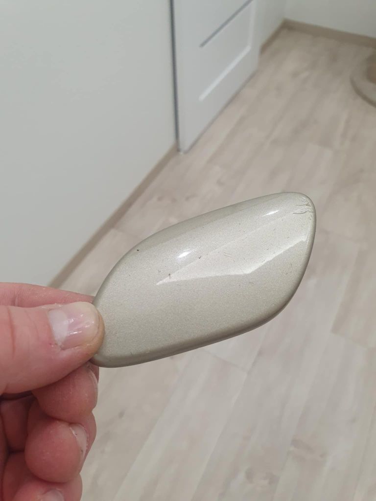 zaślepka spryskiwacza lampy lewej volvo S80II NR 306.554.58