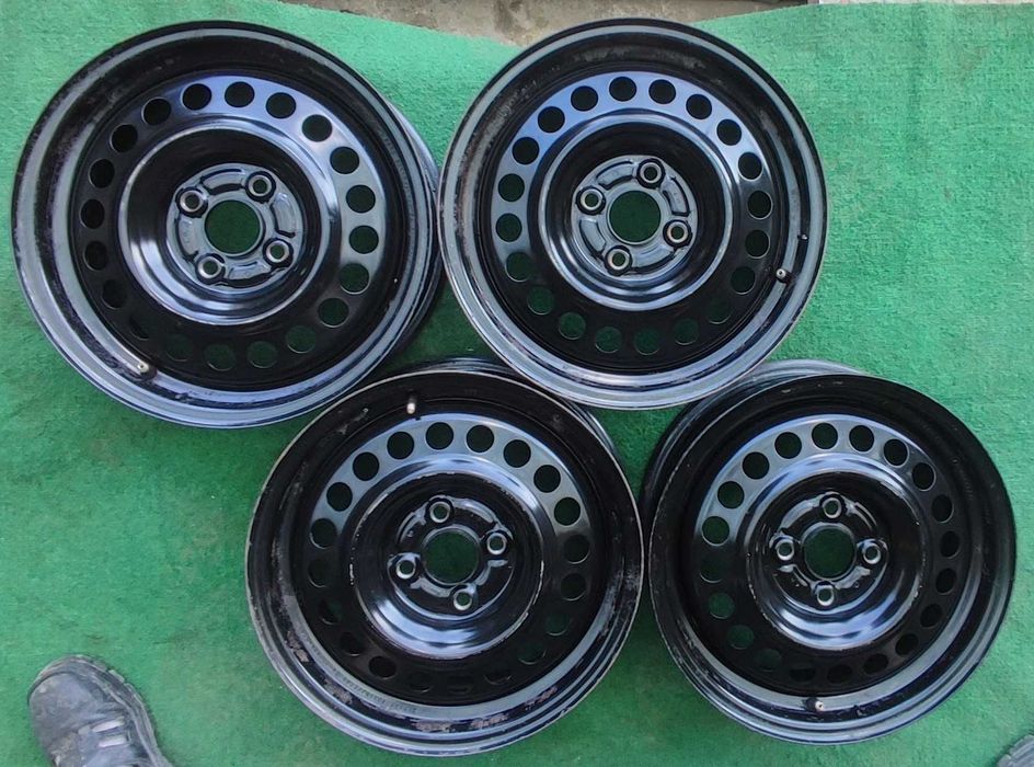 Felgi Stalowe Honda 4x100  5,5jx15  ET45/40  4-szt