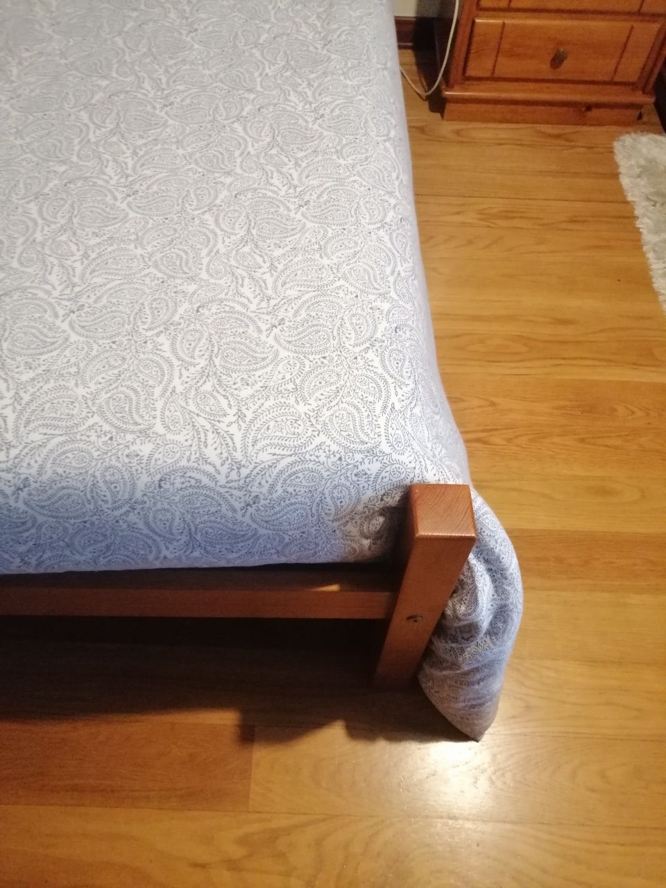 Cama completa de solteiro