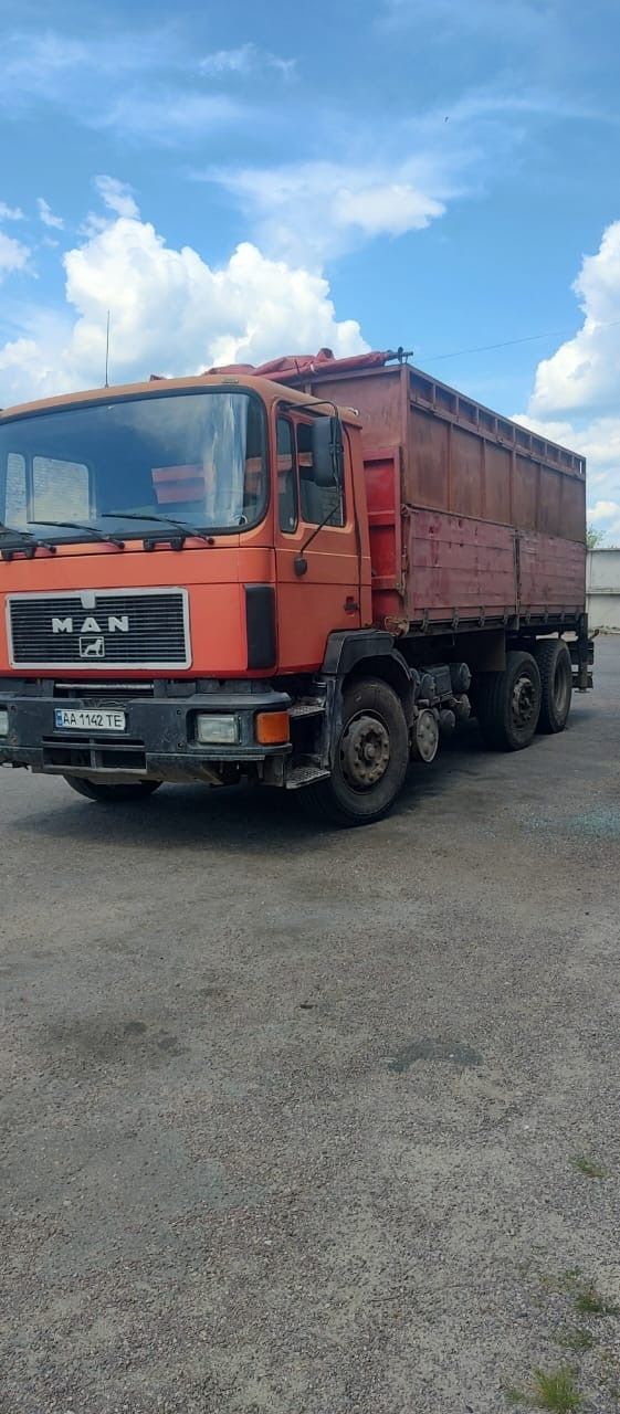 MAN 24.362 самосвал маніпулятор