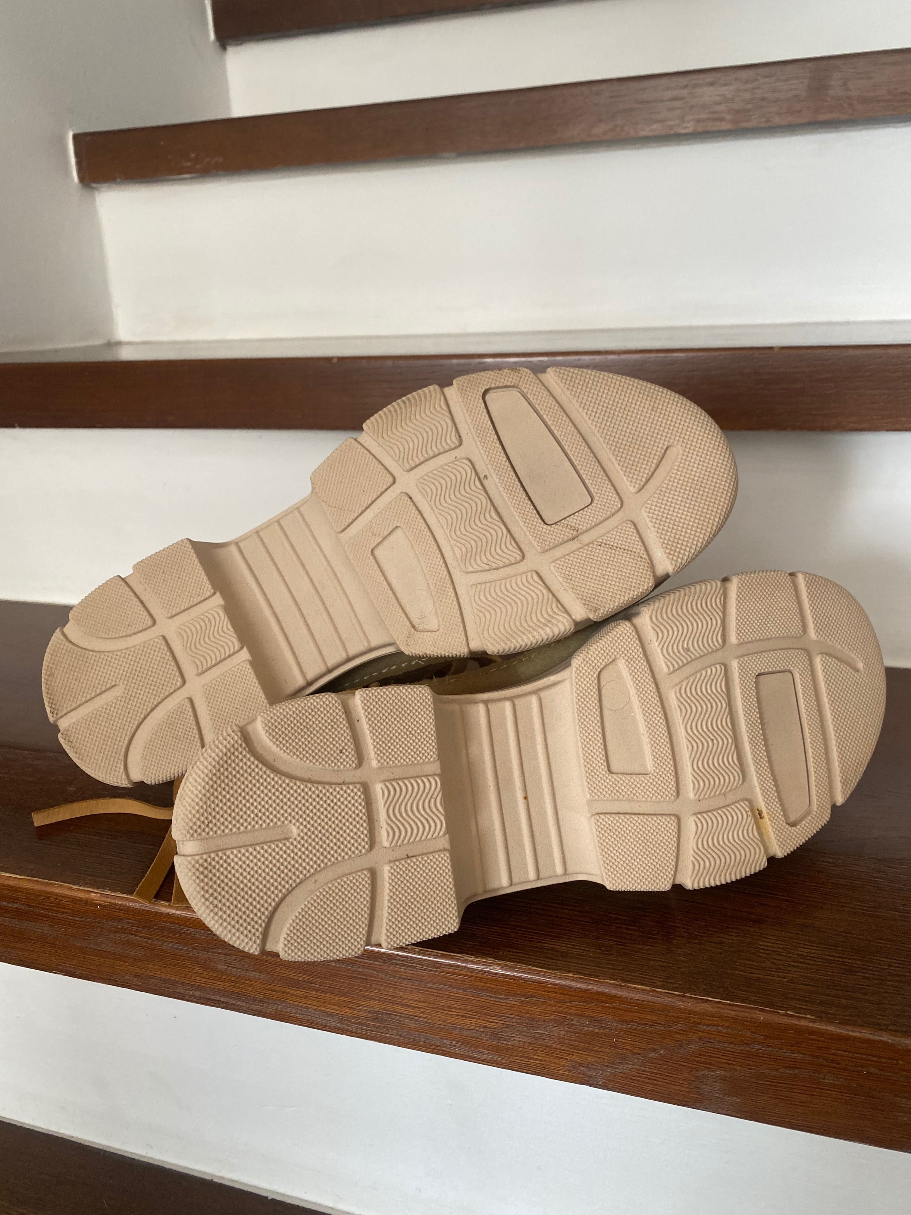 Buty z naturalnych materiałów Laidback London skórzane trzewiki