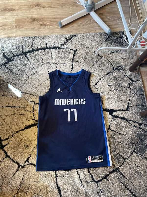 Koszulka Jordan Dallas Mavericks Doncić #77 2020/2021 statement jersey