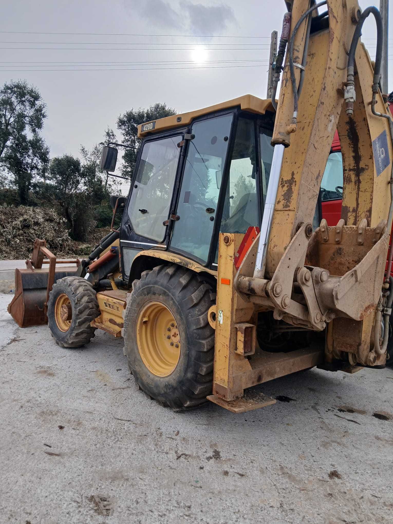 Retroescavadora Industrial CATERPILLAR 428D