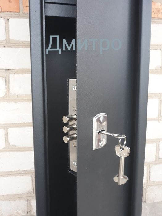БЕЗКОШТОВНА  ДОСТАВКА. Сейф (оружейный )для зброї (Оружия)на 2 ружа