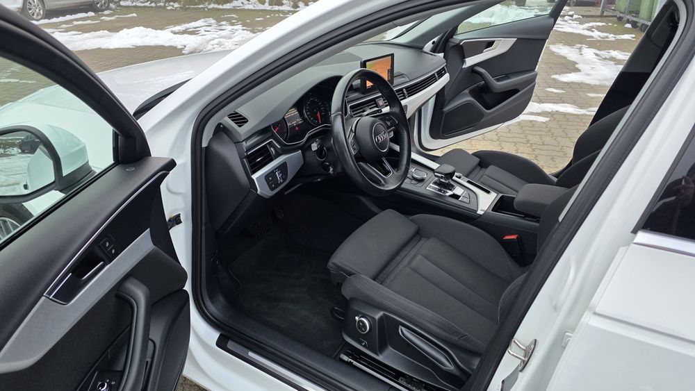 Audi a4 b9 rok 2019 silnik 2.0 diesel automat ładna zamiana