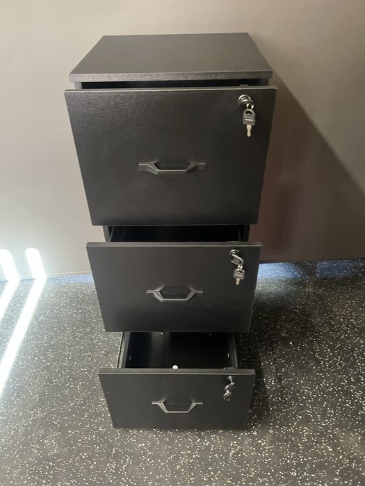 Szafka na dokumenty, 3 szuflady zamykame na kluczyk