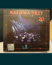 Album zespołu Raz Dwa Trzy 2CD nowe