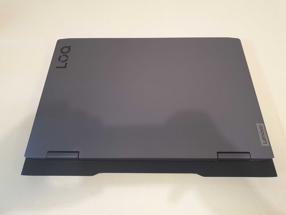 Игровой ноутбук Lenovo LOQ 15IRH8∎i5-12450H∎16GB DDR5∎144ГЦ∎RTX4050