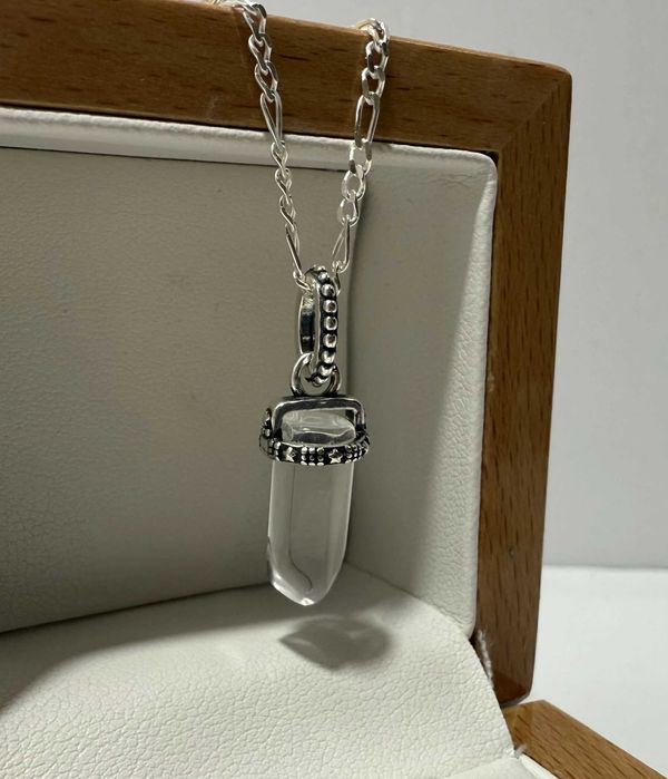 Śliczna Srebrna Zawieszka Kamyk 2g 925