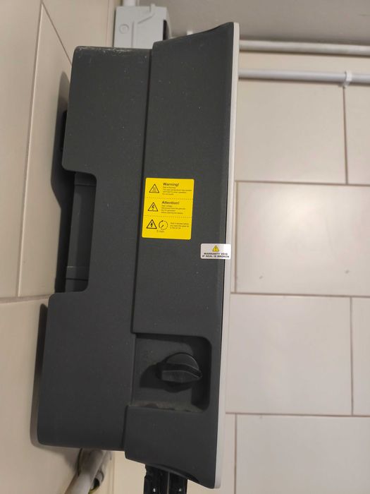 Trójfazowy falownik SERII T 12KW