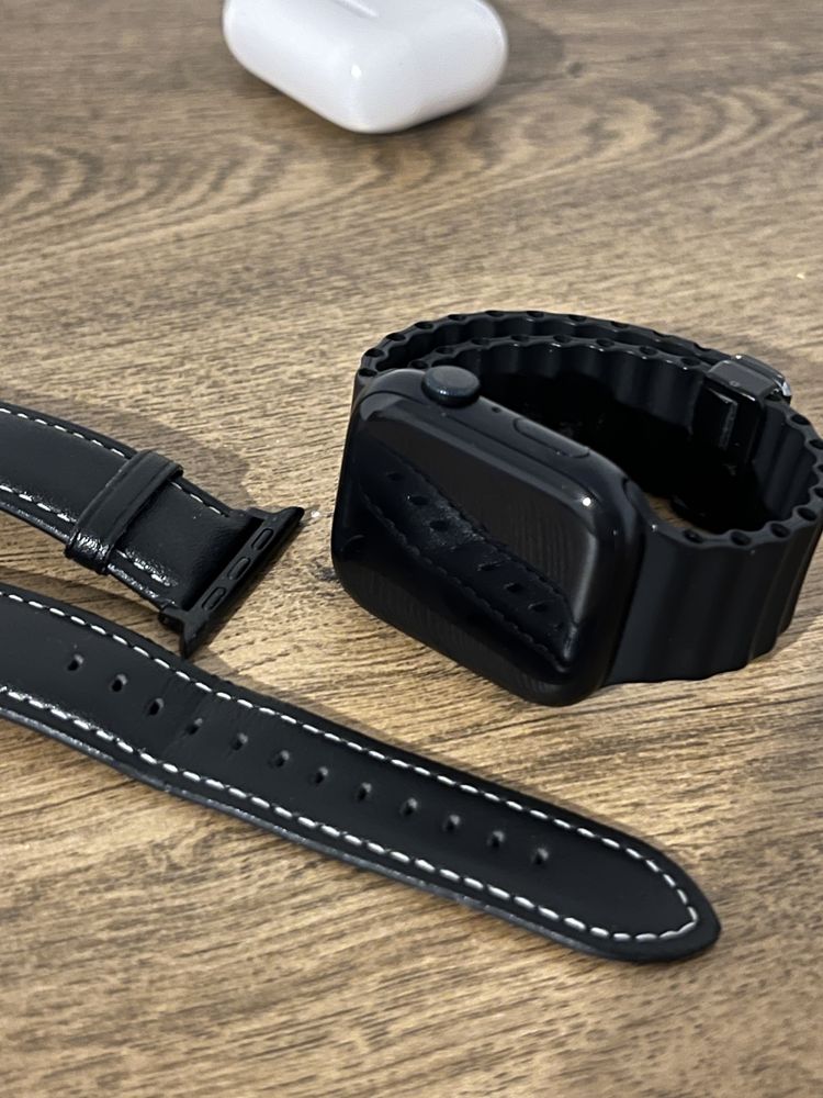 Apple watch series 9 43mm Midnight blue/black A condition