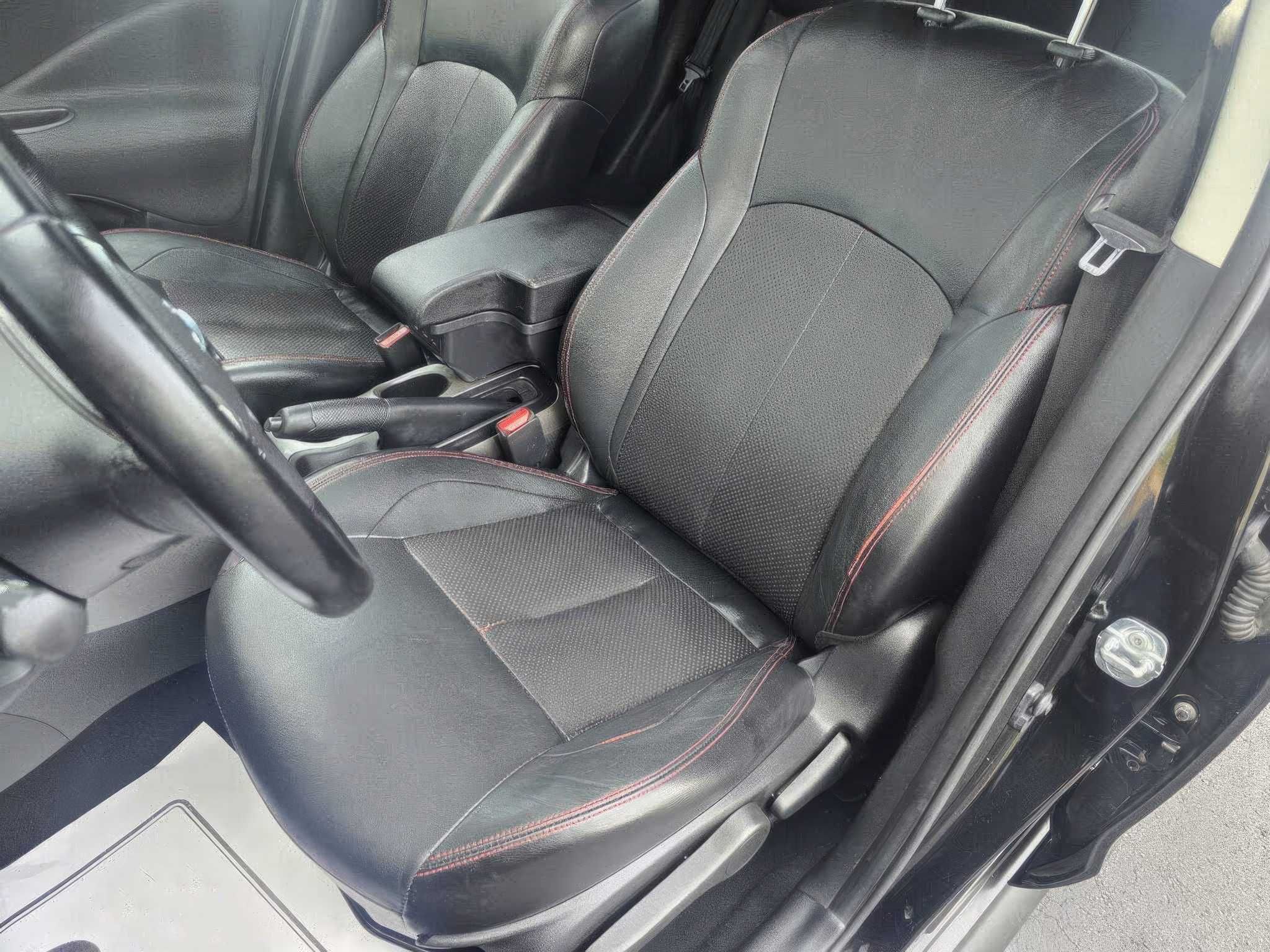 2016 Nissan Juke SL