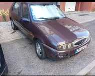 Fiesta gasolina 1996