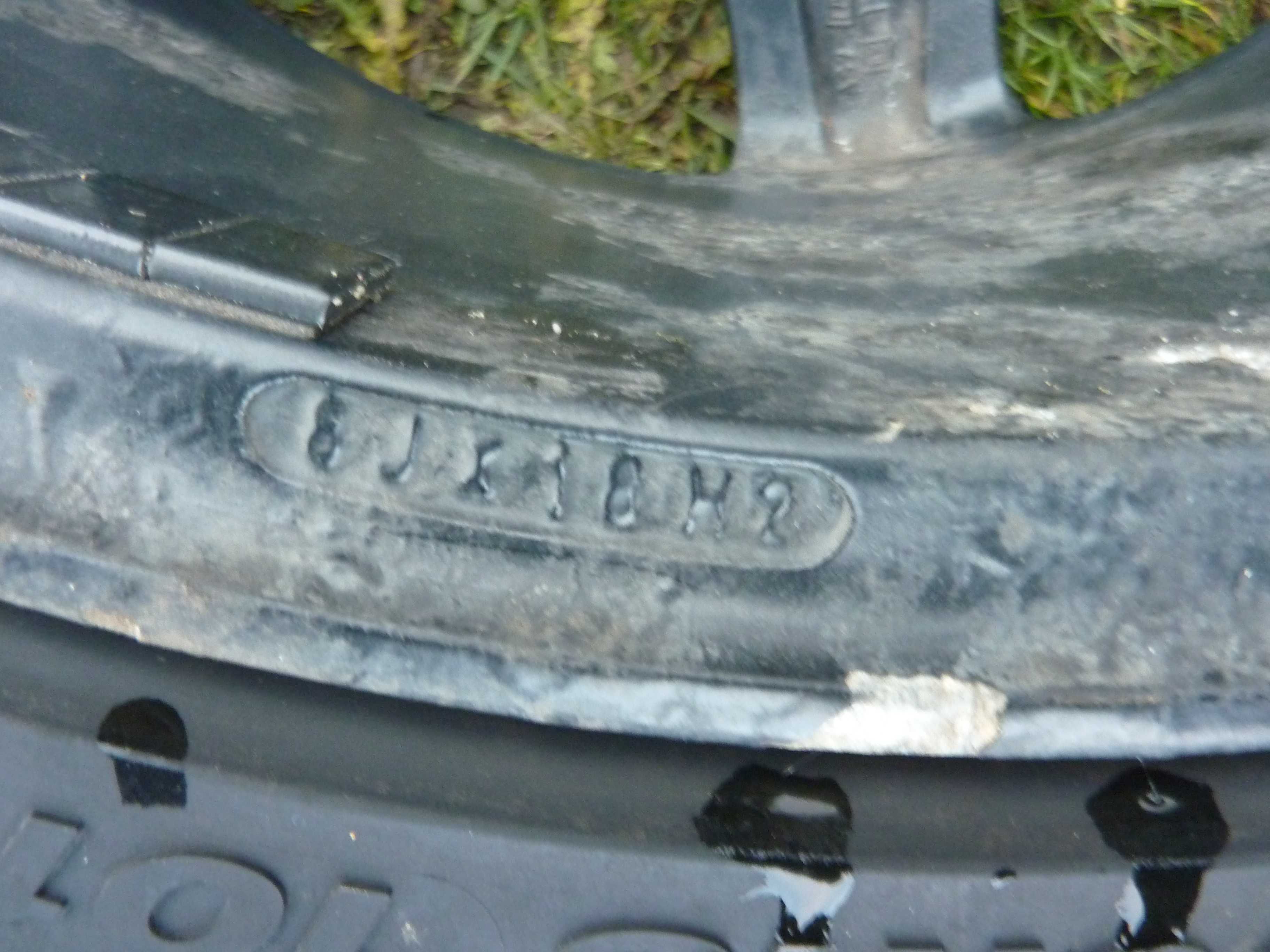 VOLVO XC70 koła felgi alu opony zimowe 235/50 R18 101V Hankook