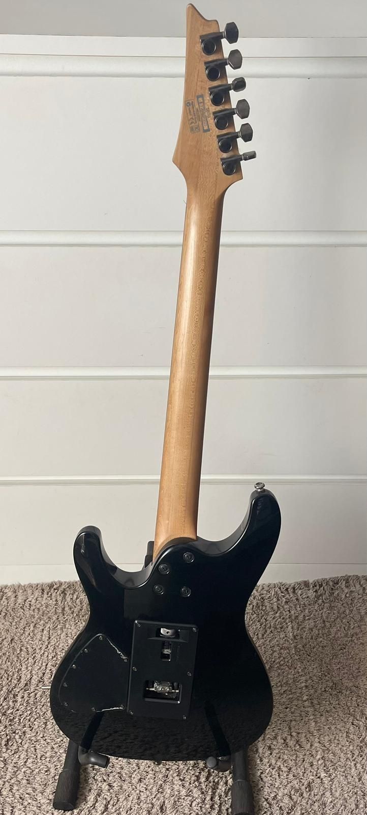 Guitarra Ibanez S570