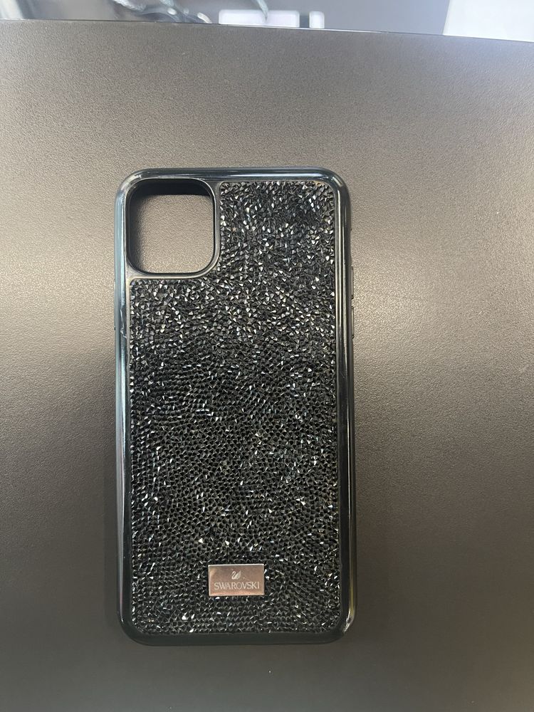 Продам чехол Swarovski для Iphone 11 PRO MAX ОРИГИНАЛ