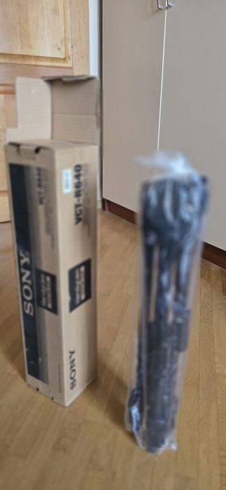 Штатив Sony VCT-R640