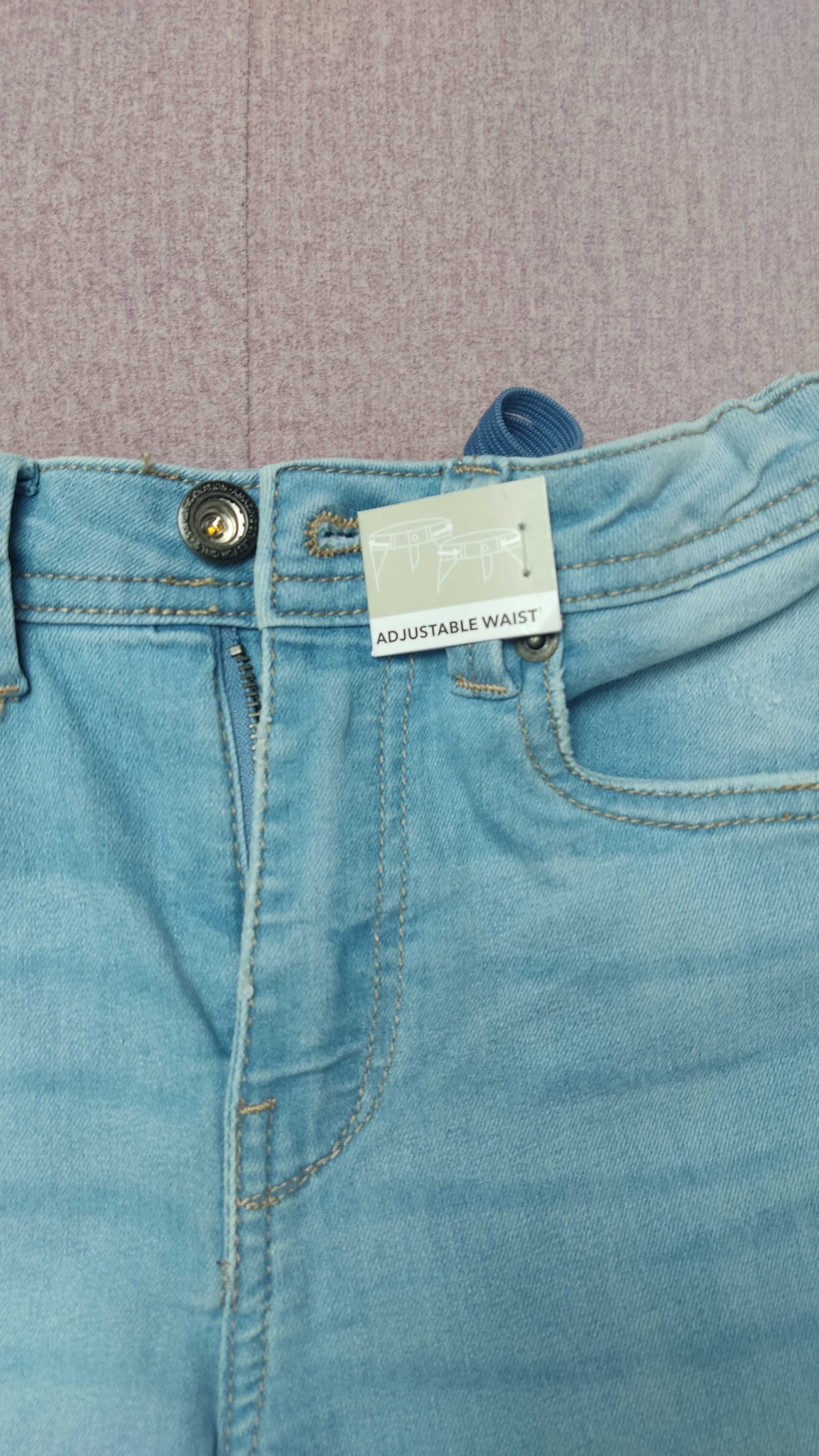 Krótkie spodenki jeans NOWE 140