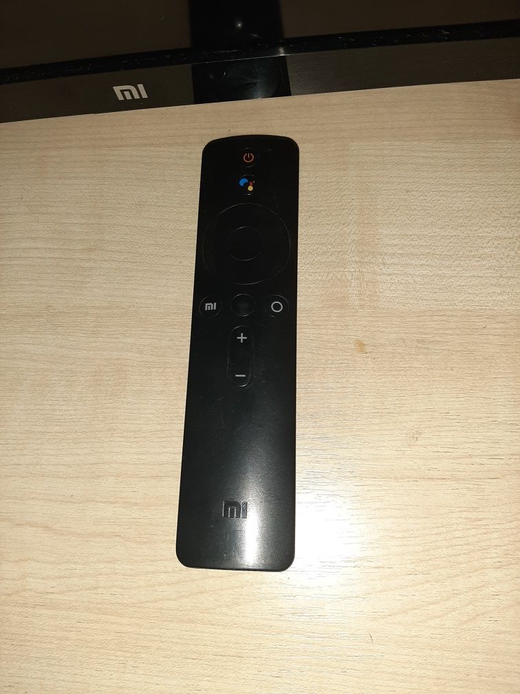 Продам телевізор MI на зап. частини