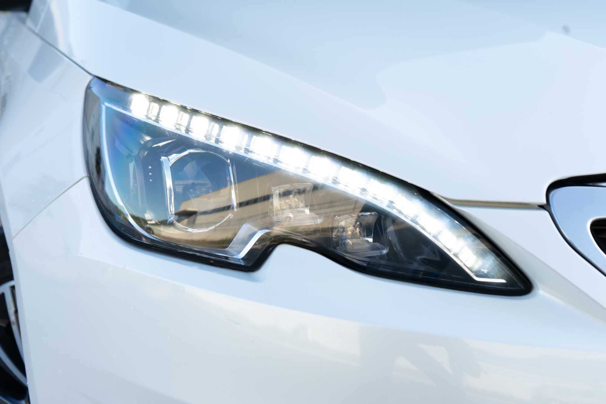 PEUGEOT 308 PureTech Allure 130 EAT6