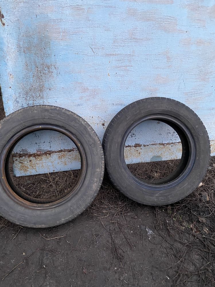 Продам резину на Таврію-Славуту