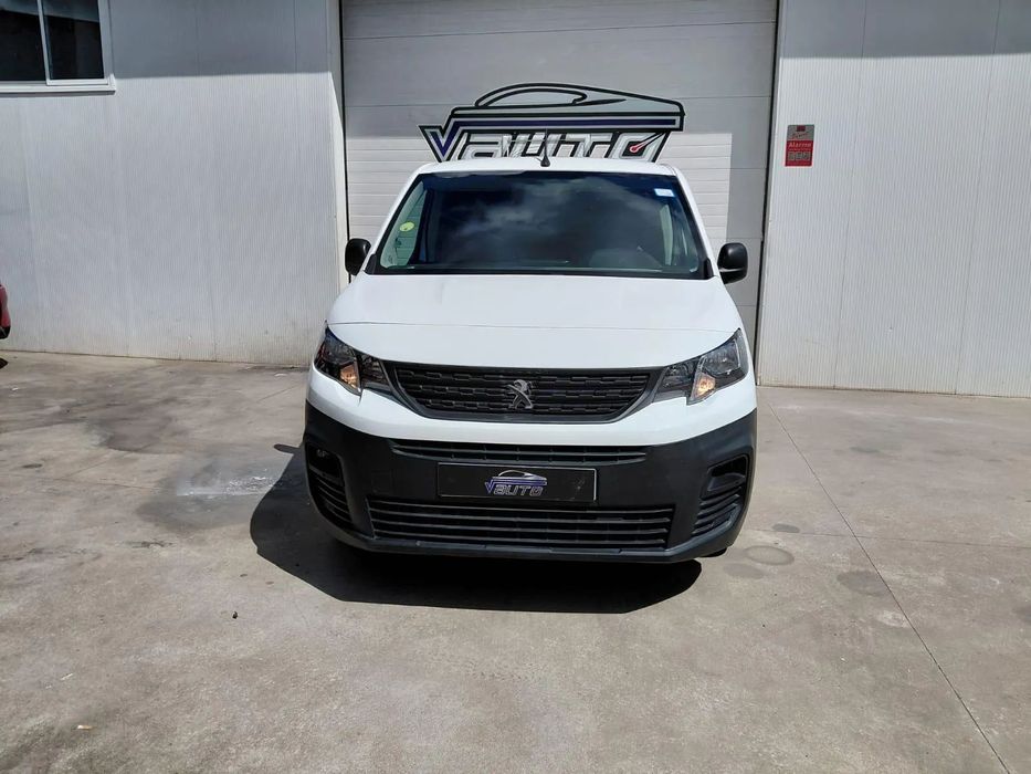 Peugeot Partner  BlueHDi Asphalt Longa