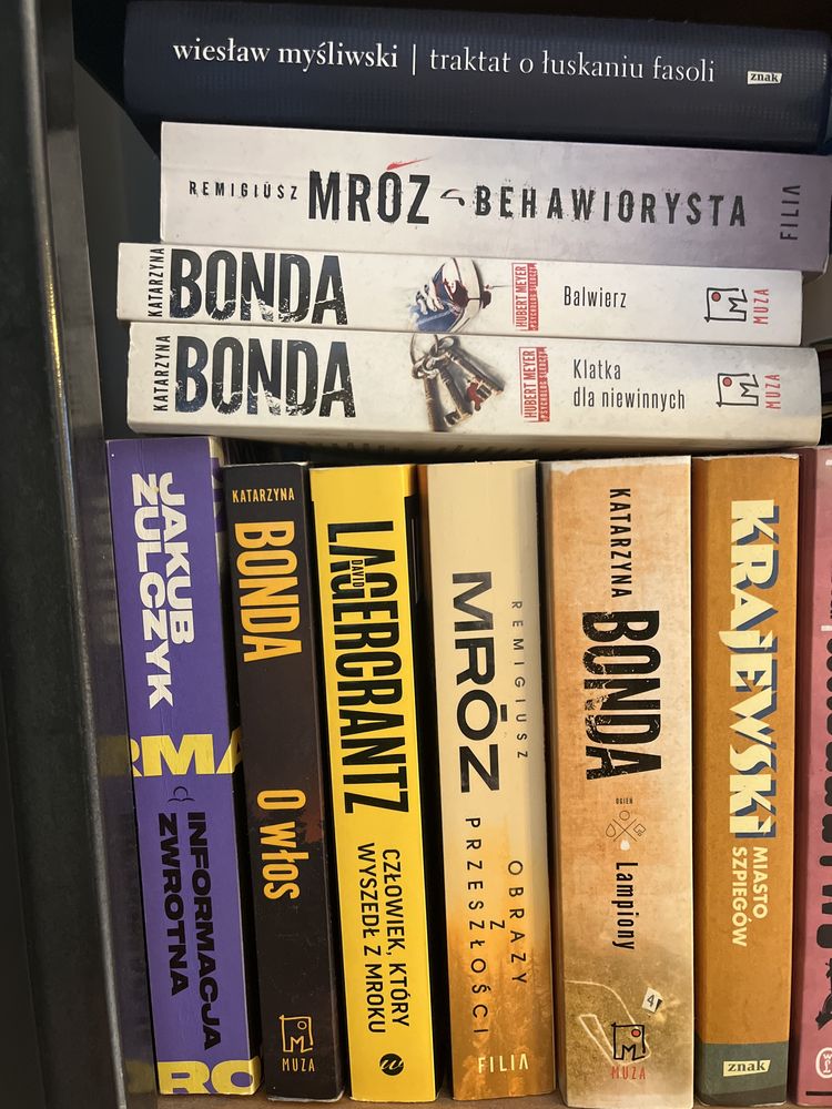 Książki Bonda, Mróz, Krajewski, Żulczyk, Lagercrantz i inne