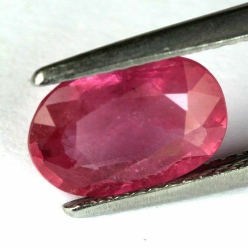 Rubin Naturalny - na złoty pierścionek , sygnet  -  2,3 ct.