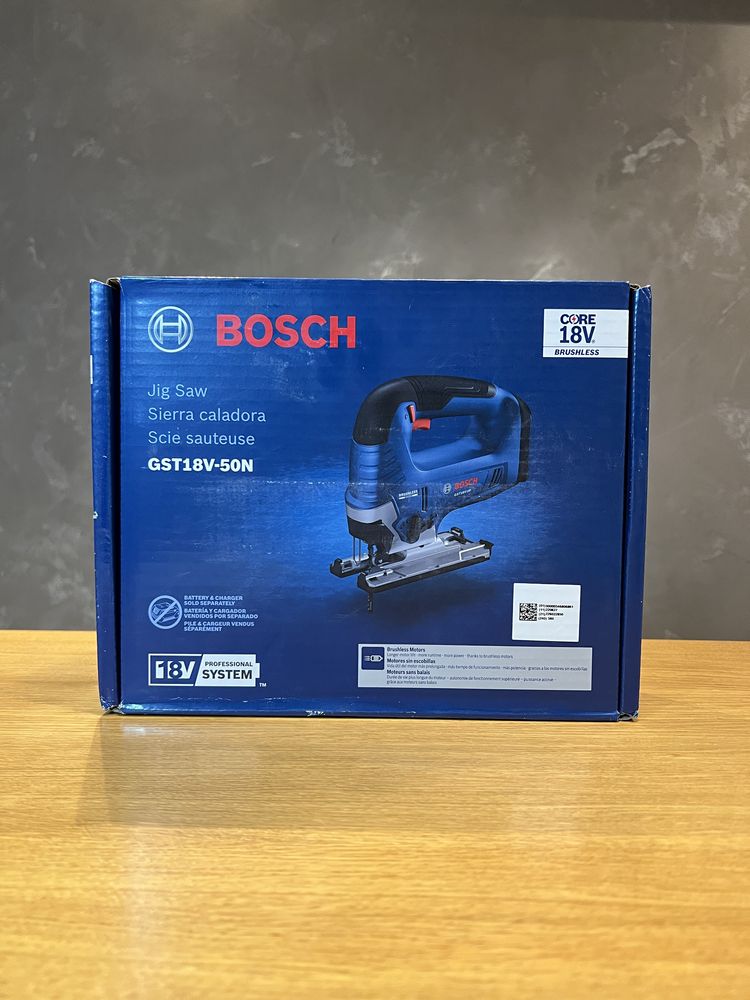 Безщітковий акумуляторний лобзик Bosch GST18V-50N 18В без акб