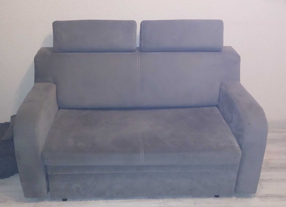 Sofs dwuosobowa polecam