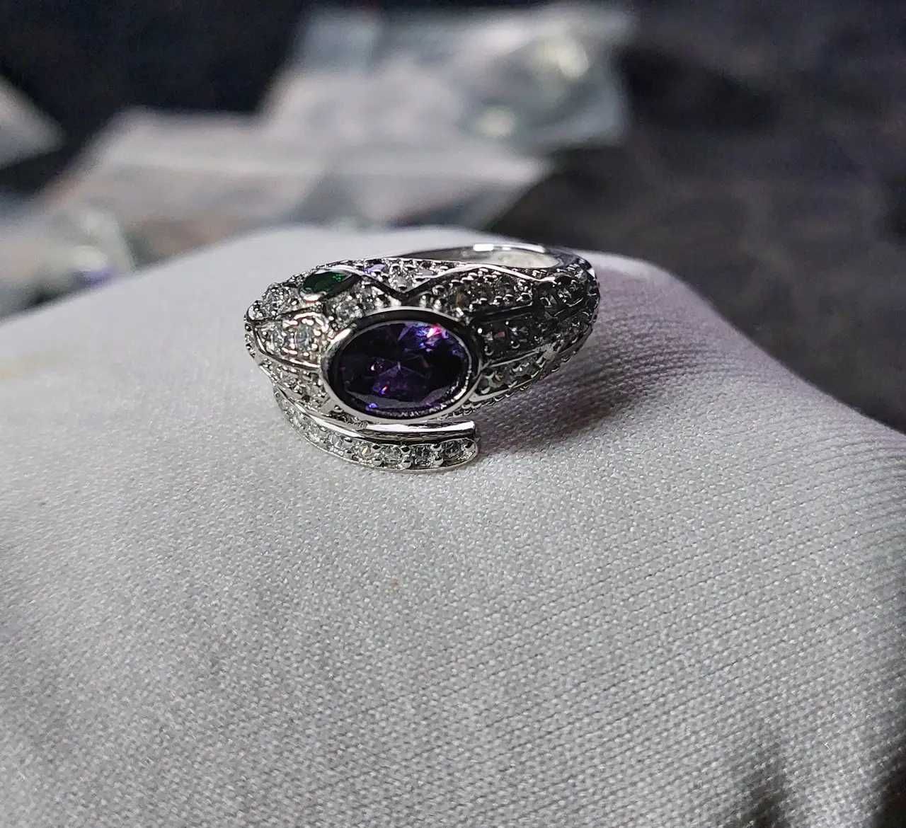Серебряное кольцо Безразмерное