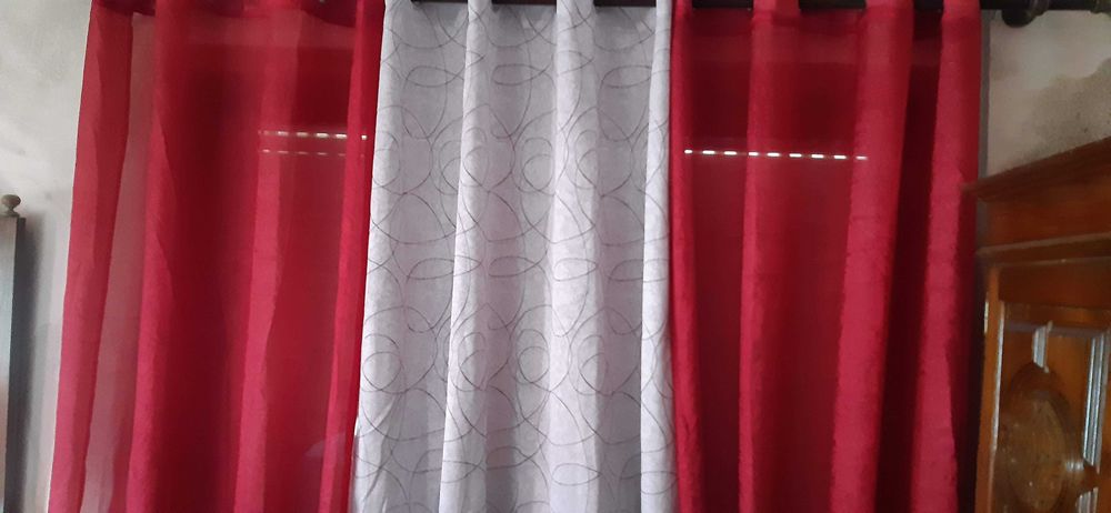 CONJUNTO CORTINAS CORTINADOS - URGENTE DESOCUPAR ​Recheio ​Casa