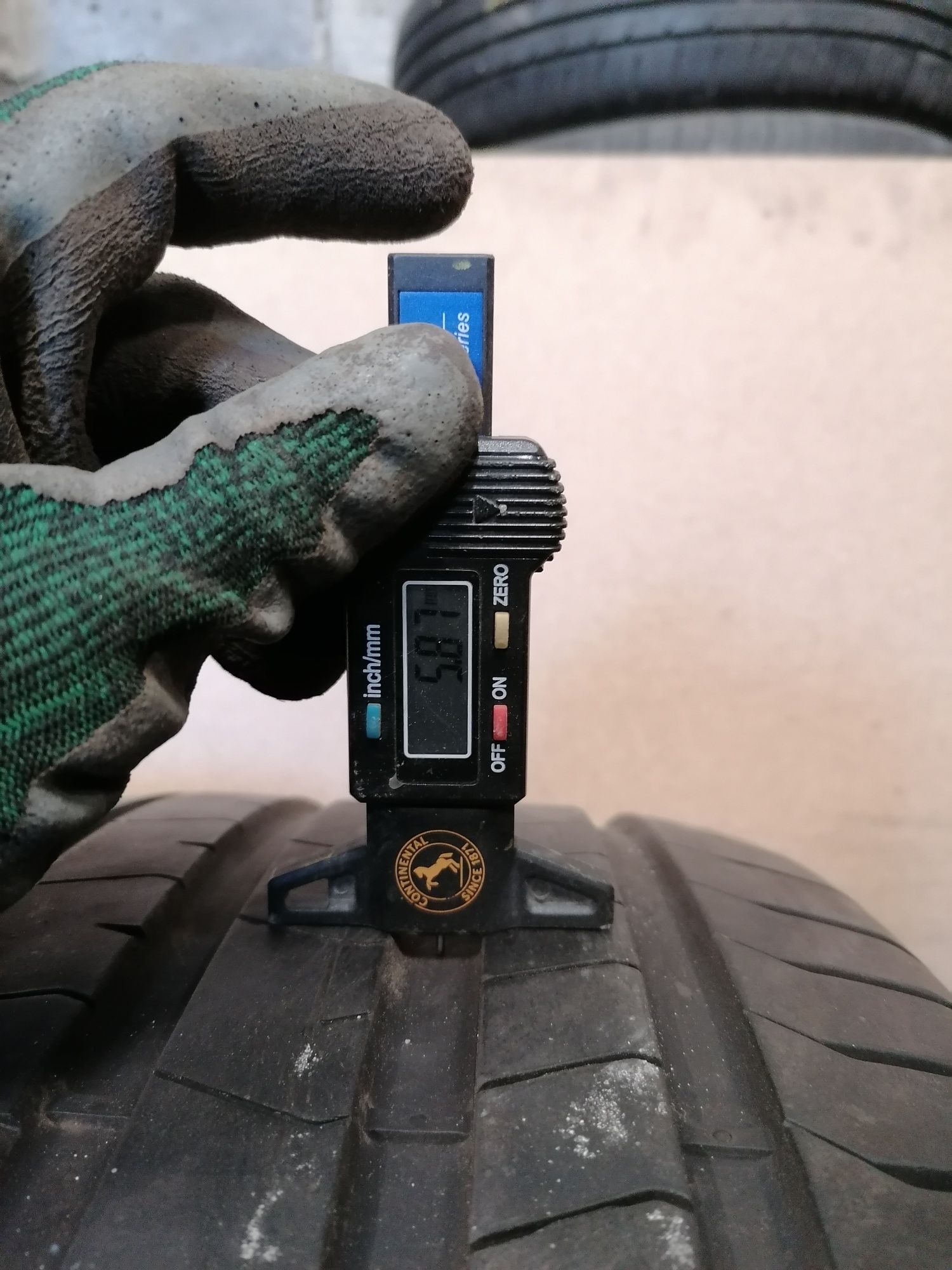 4x285/45 R20 Pirelli Pzero letnie