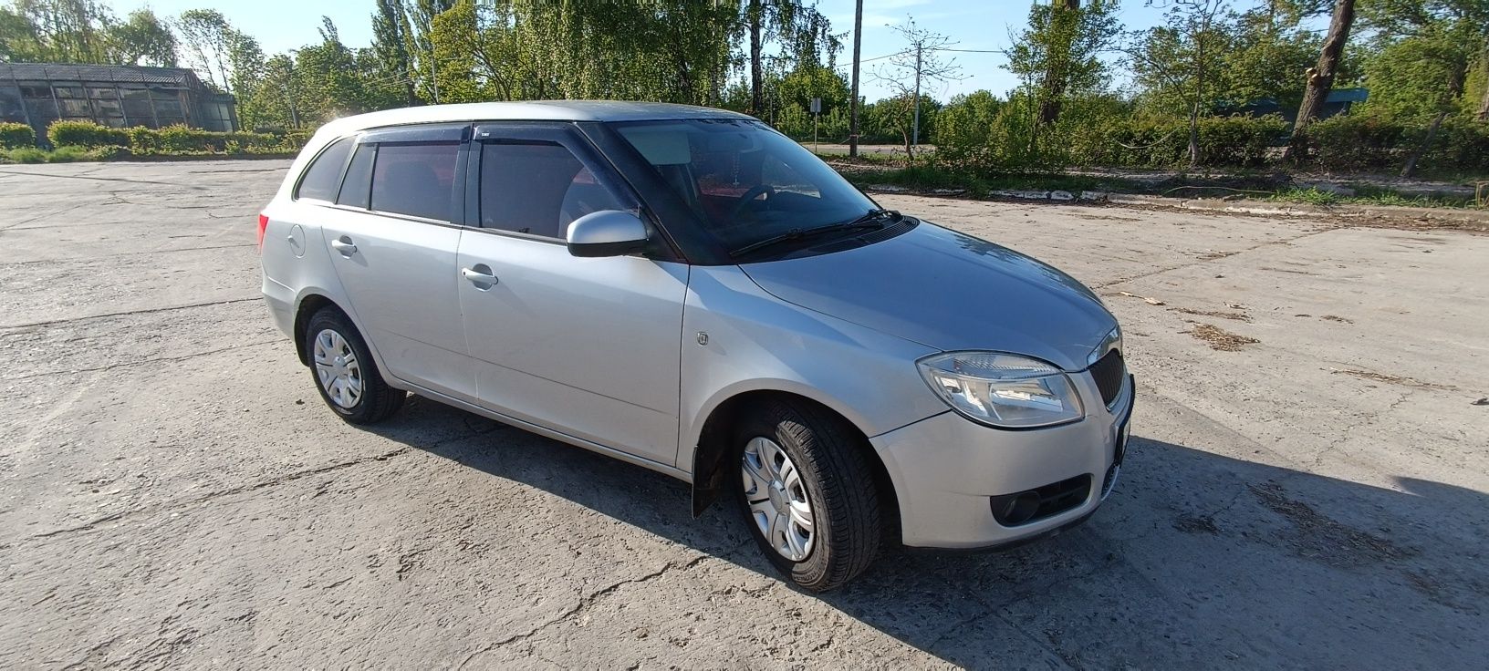 Шкода фабія SKODA Fabia 2 2008