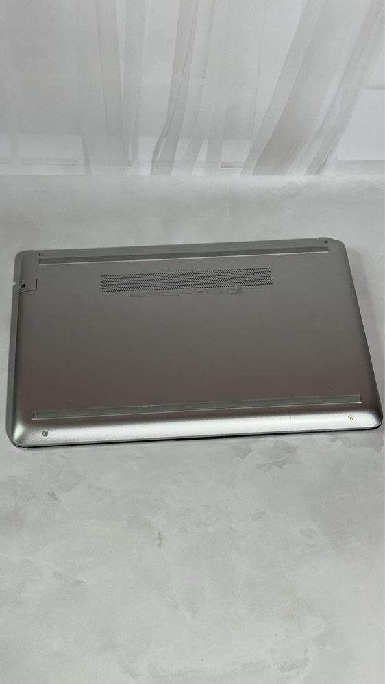 HP 14  model HP Laptop 14-cf2xxx